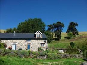 Гостиница Swallow Barn  Лануртид Уэллс
